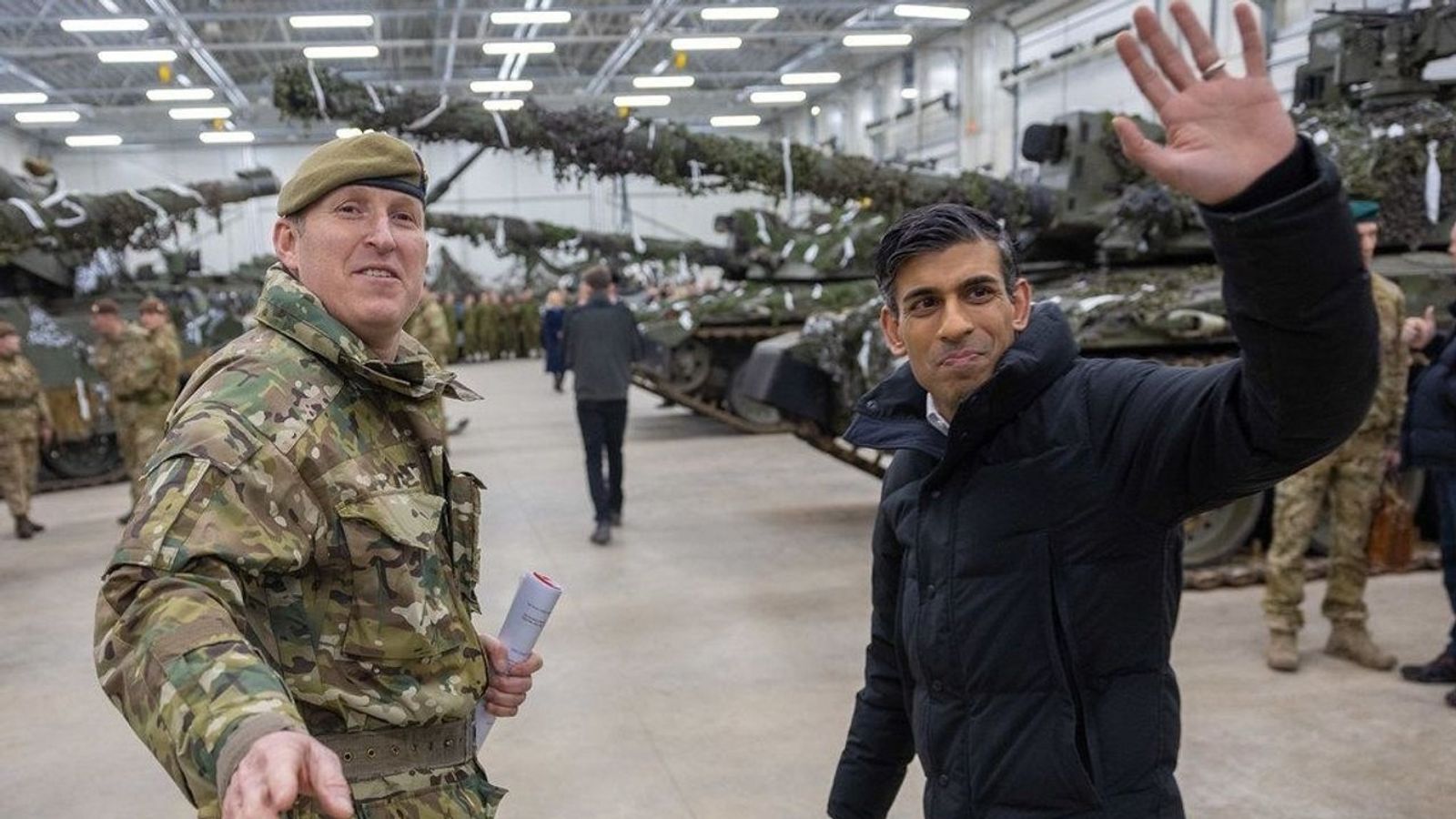 Großbritannien bekräftigte seine Absicht, schwere Kampfpanzer in die Ukraine zu schicken