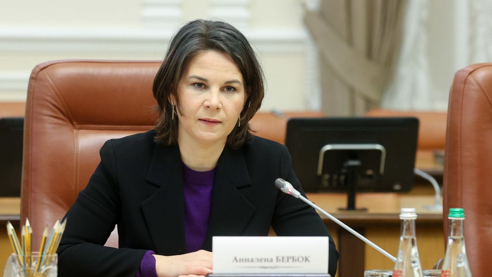 Бербок википедия биография. Бербок википедия биография. Анналена бербок. Анналена бербок. Бербок википедия биография.