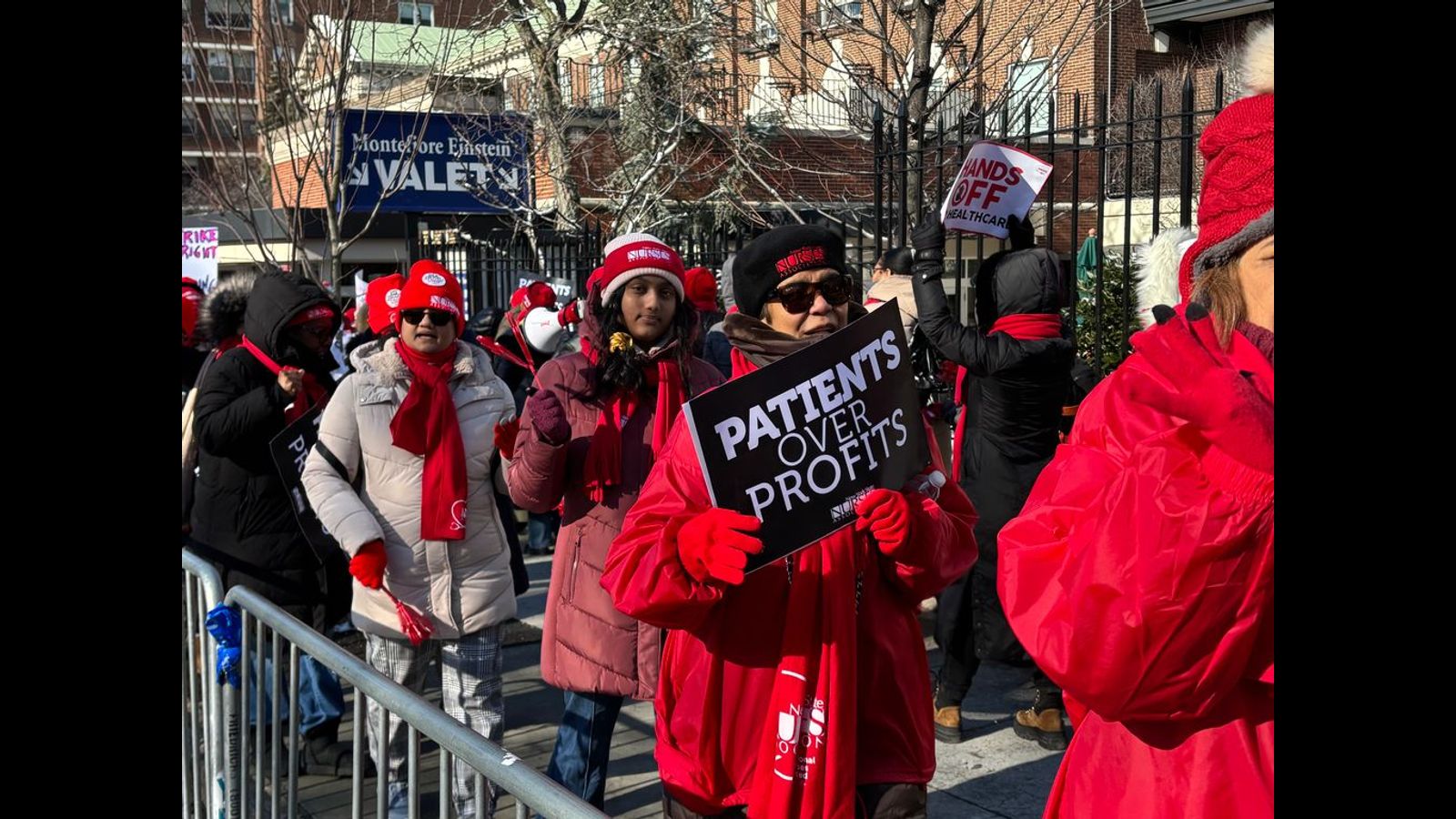 New York nurses remain defiant as hospitals dig in