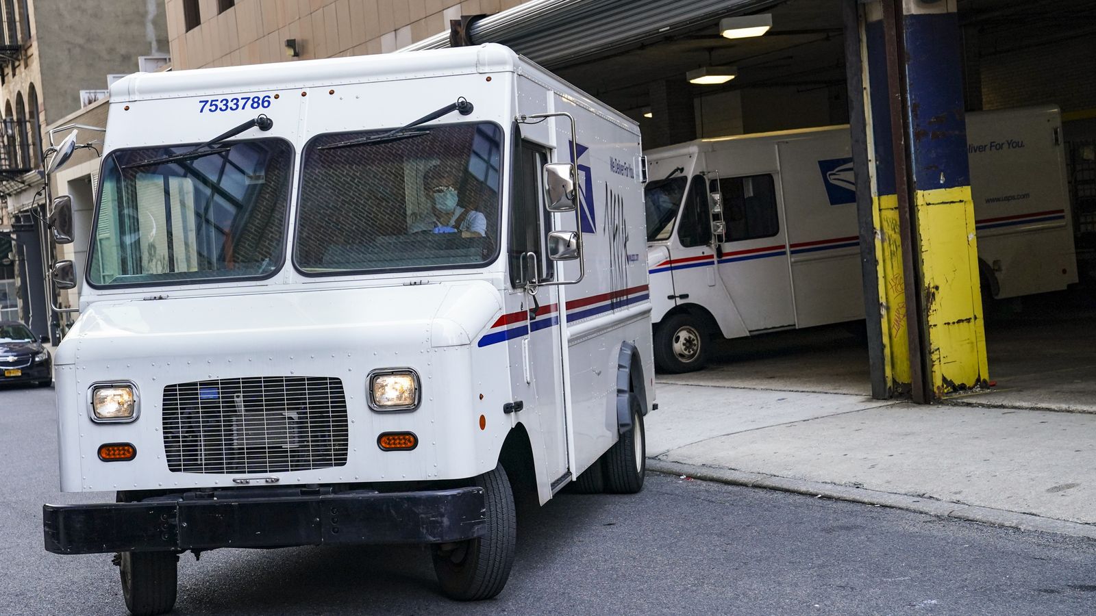 Postal employees say coworker died on the job at Morgan PDC in Midtown Manhattan