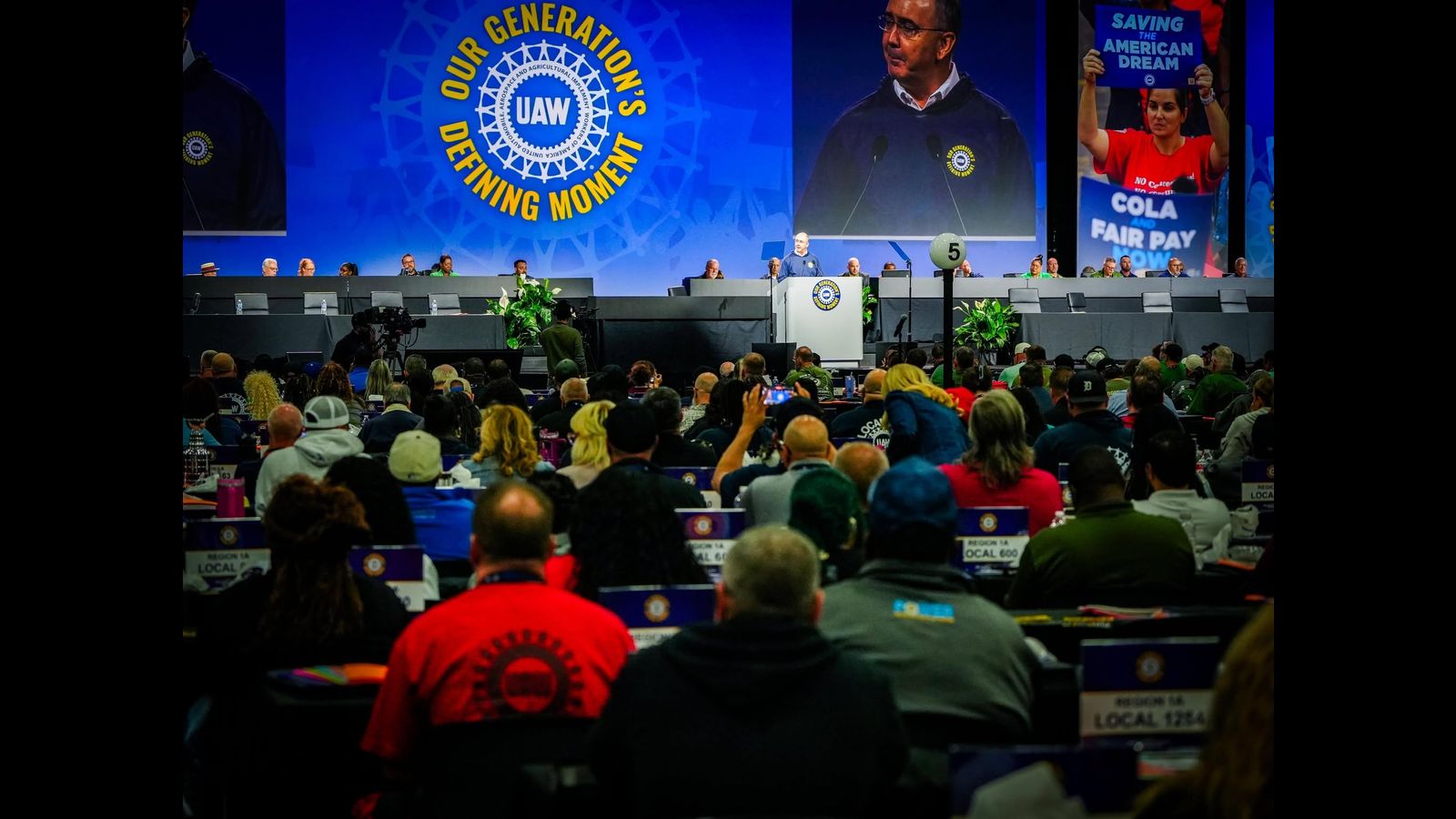 Zweiter-Tag-des-UAW-Kongresses-Gewerkschaftsapparat-blockiert-Debatte-und-dr-ckt-undemokratische-Antr-ge-durch