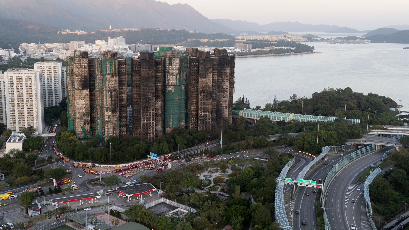 Death toll reaches 128 in horrific Hong Kong apartment fire