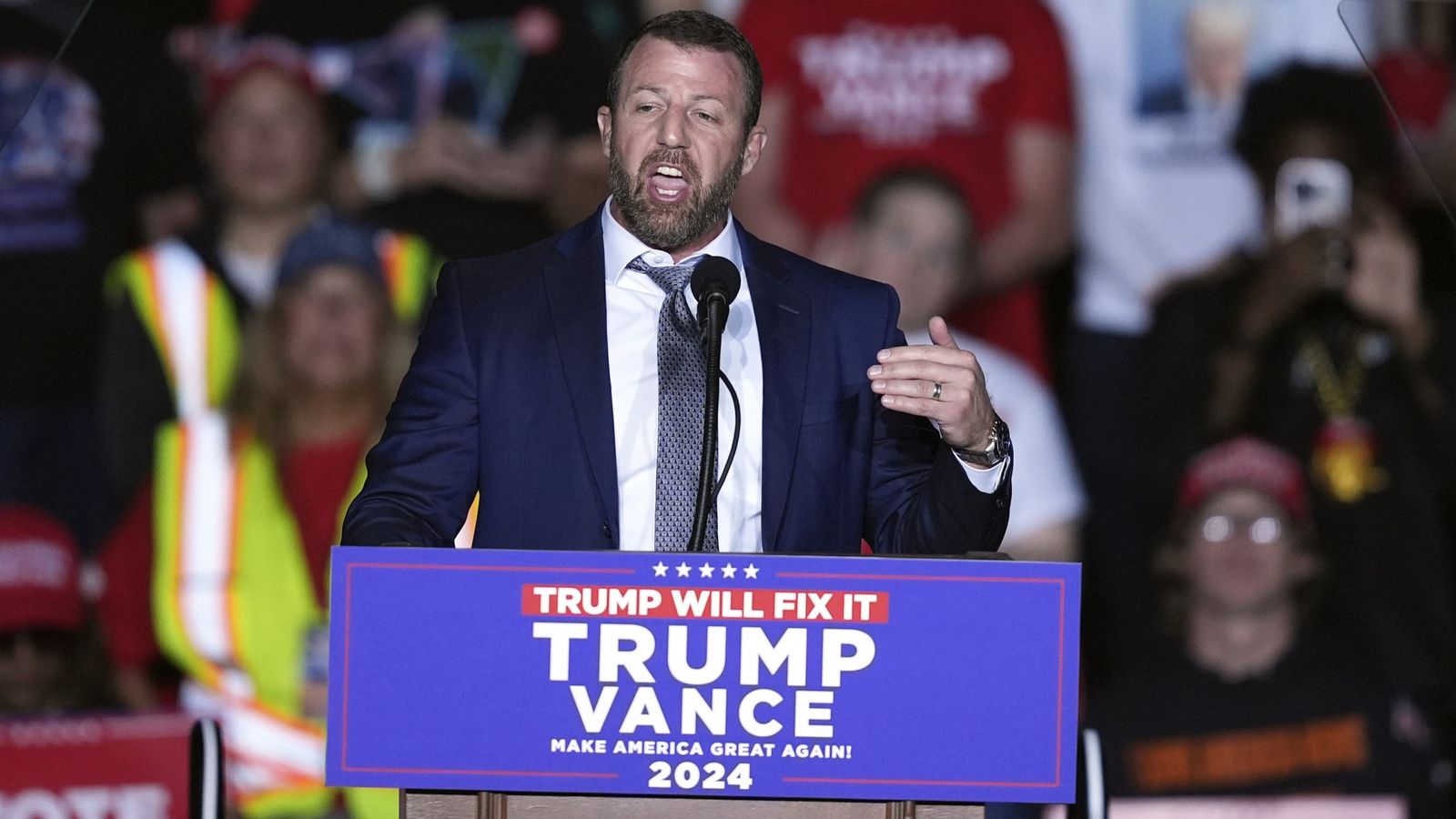 Trump nominates far-right Senator Markwayne Mullin to lead DHS, drawing support from Democrats and Teamsters bureaucracy