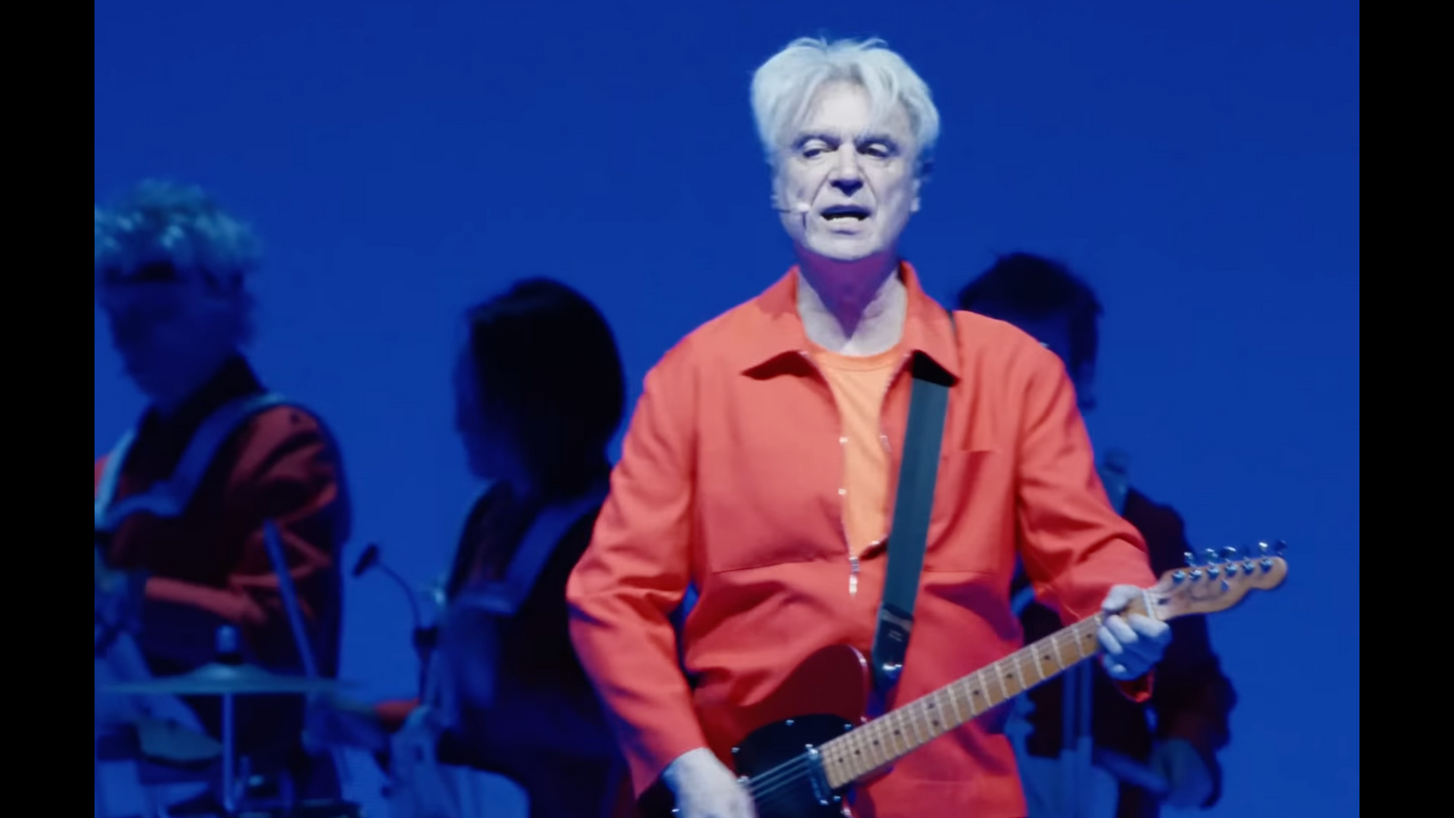 The Strokes, David Byrne, Massive Attack, Tom Waits: Artists protest against the Iran war, ICE and the threat of dictatorship–“This ain’t no fooling around”