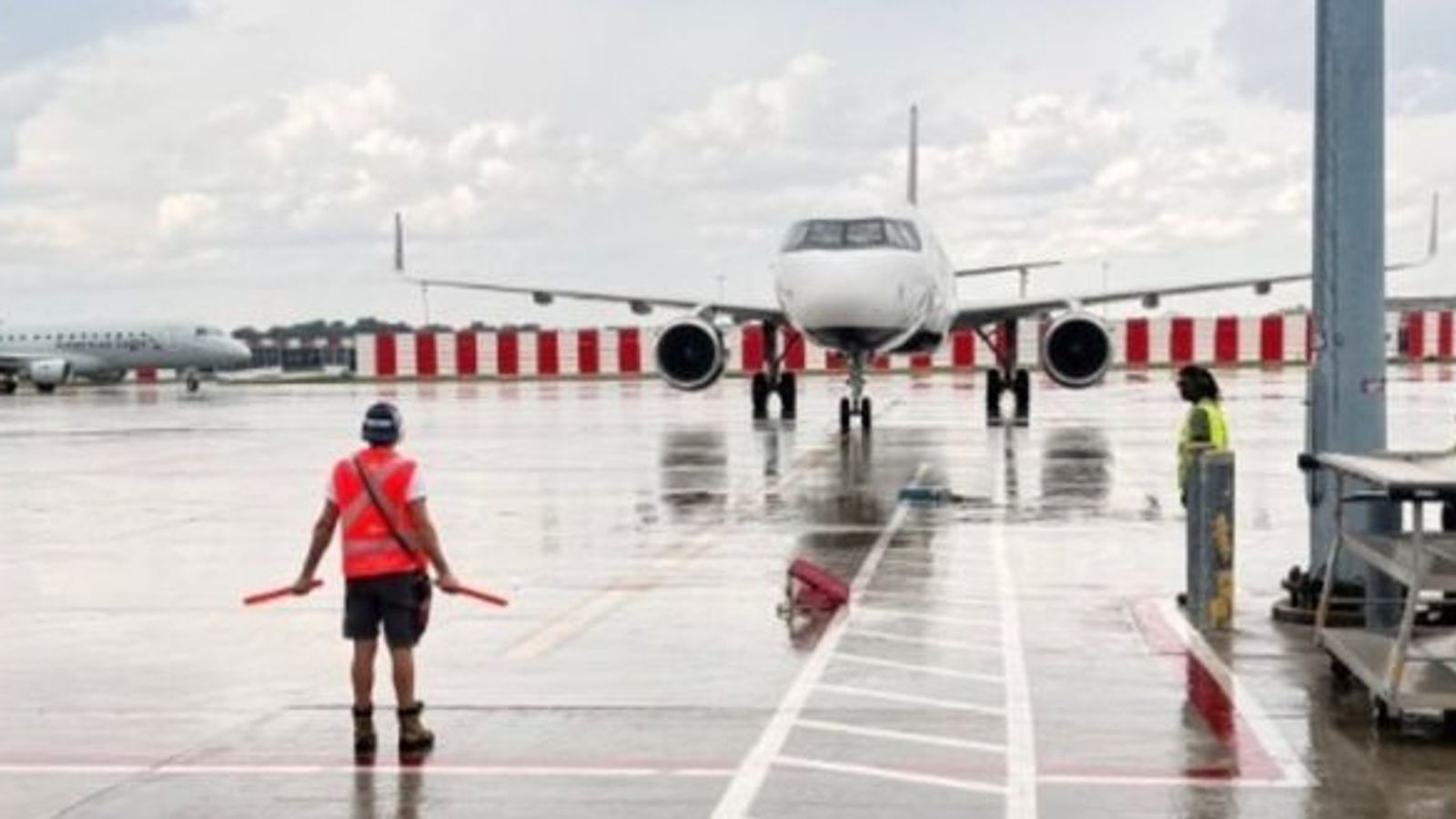 L'agent de piste Oscar Robayo écrasé mortellement dans un accident de travail impliquant un avion de ligne à l'aéroport Montréal-Trudeau