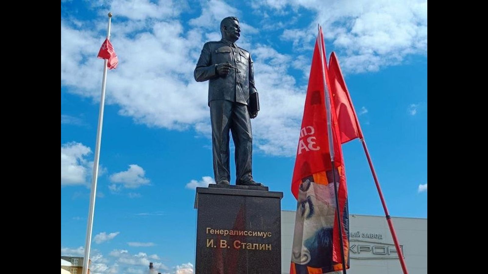 Das Putin-Regime arbeitet an der Rehabilitierung Josef Stalins, während Denkmäler für Opfer des Terrors zerstört werden