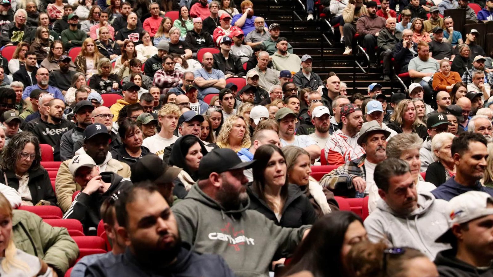 9 000 travailleurs de Stellantis au Canada votent massivement pour la grève contre les mises à pied et la menace de vente d’une usine