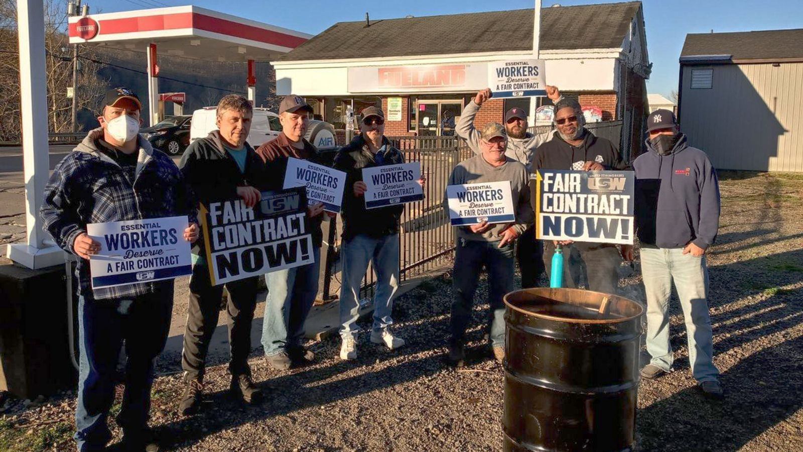 Talks break off in strike by 1,300 steelworkers against Allegheny