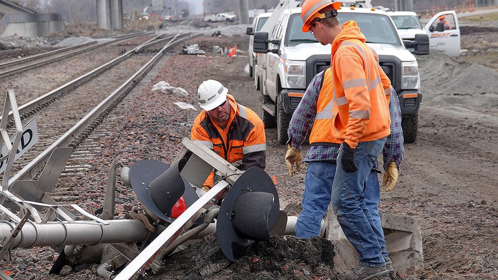 The rail unions have violated our rights. Organize the Railroad Workers ...
