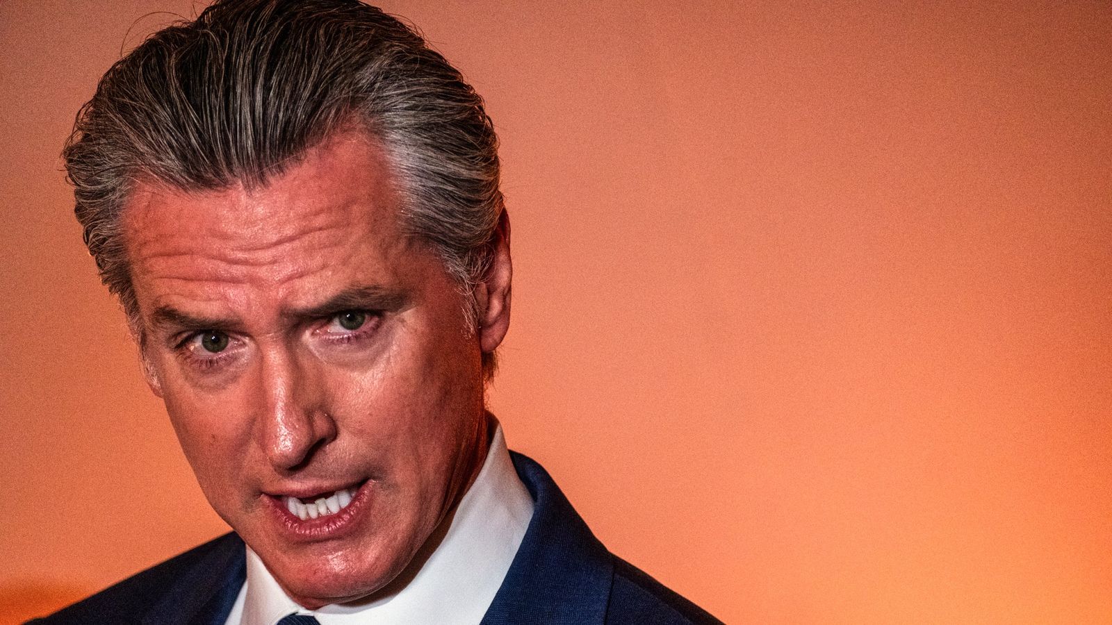 Las leyes migratorias de California exponen el fraude de la oposición ...