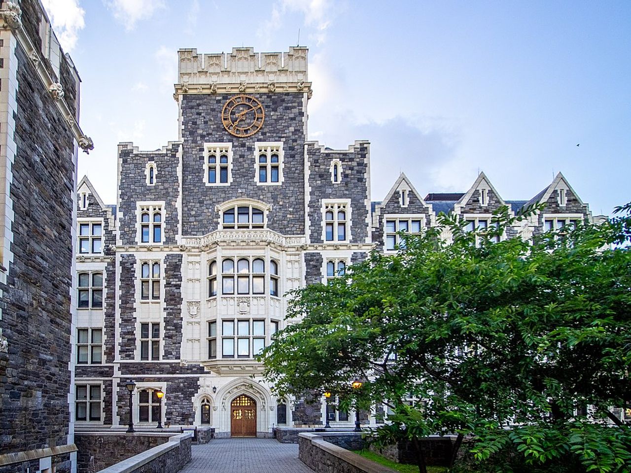 Is City University Of New York A Good School - University Poin