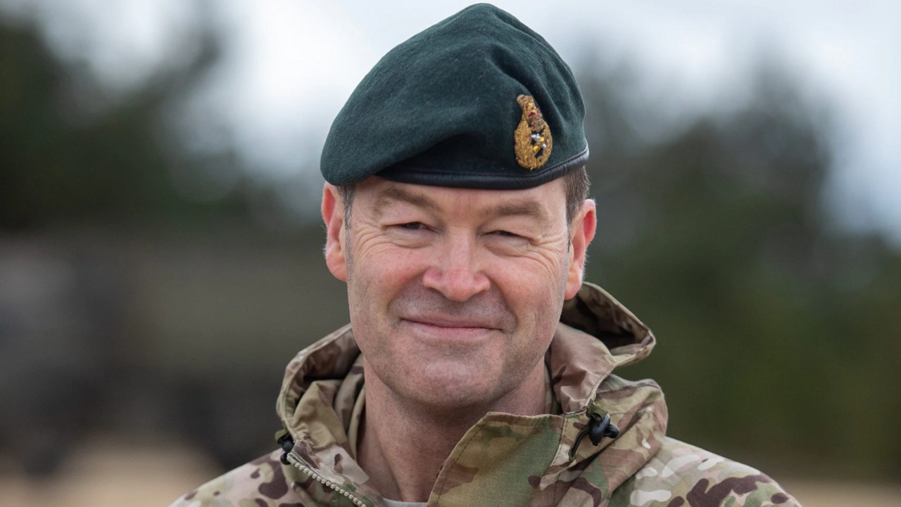 Der neue Armeechef fordert Großbritannien auf, sich auf einen umfassenden Krieg mit Russland vorzubereiten