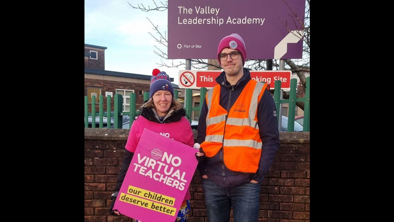 UK teachers in Bacup secondary school continue strike to oppose online virtual teachers replacing teachers in the classroom