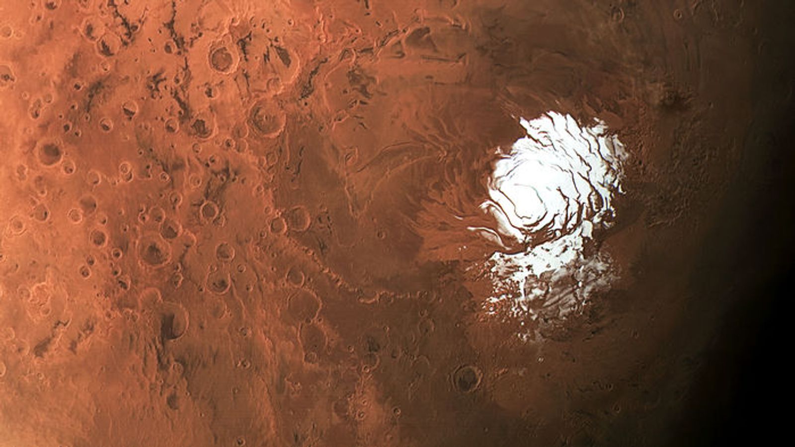 Озеро Феникс на Марсе. Гидросфера Марса. Королёв (Марсианский кратер). Марс Планета есть вода. Вода на поверхности марса