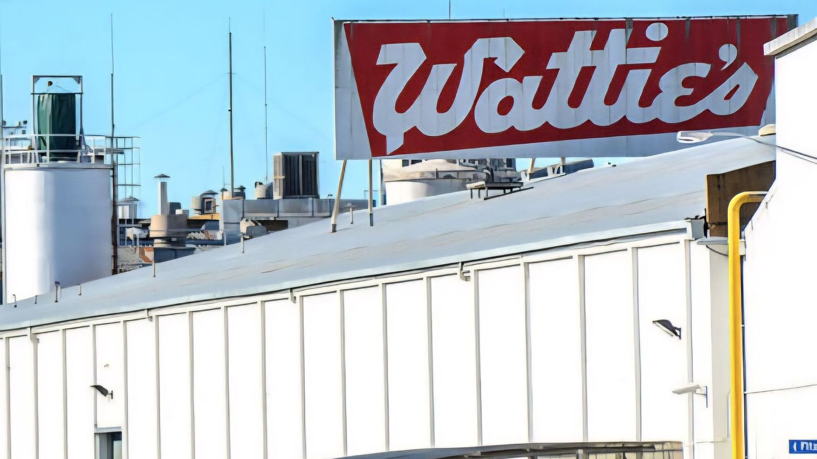 Wave of job cuts in New Zealand