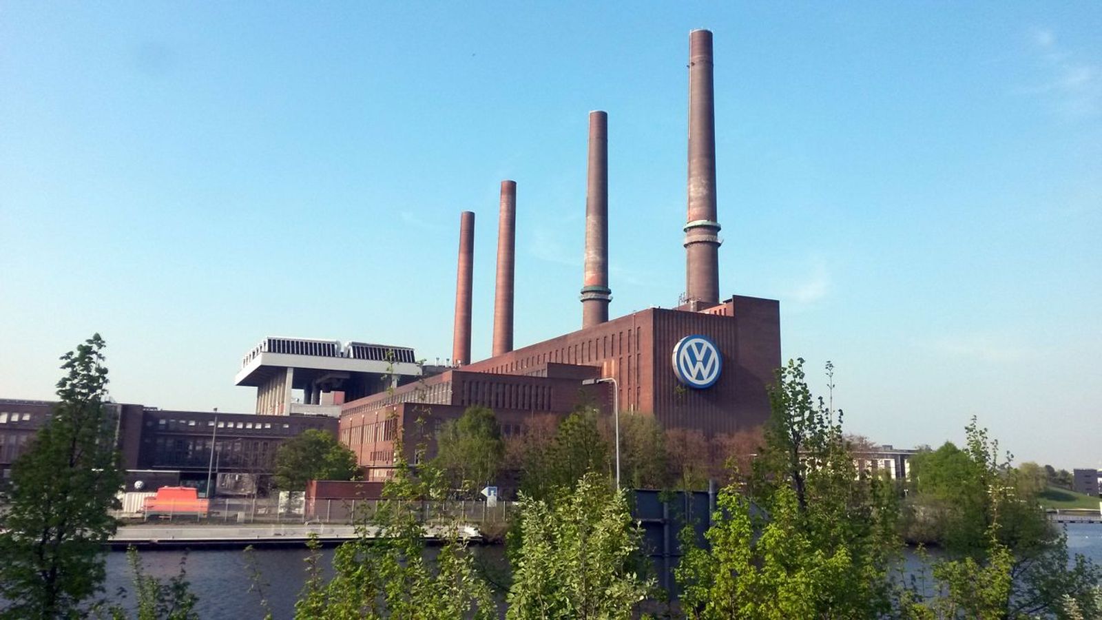 VW en Allemagne supprime au moins 2 200 emplois dans son usine de Zwickau et menace d’autres sites