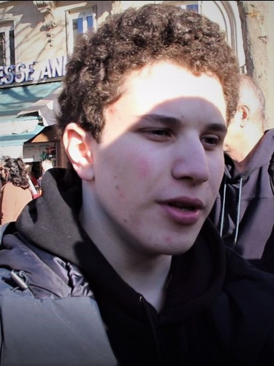 French striking workers interviews | Dear Kitty. Some blog