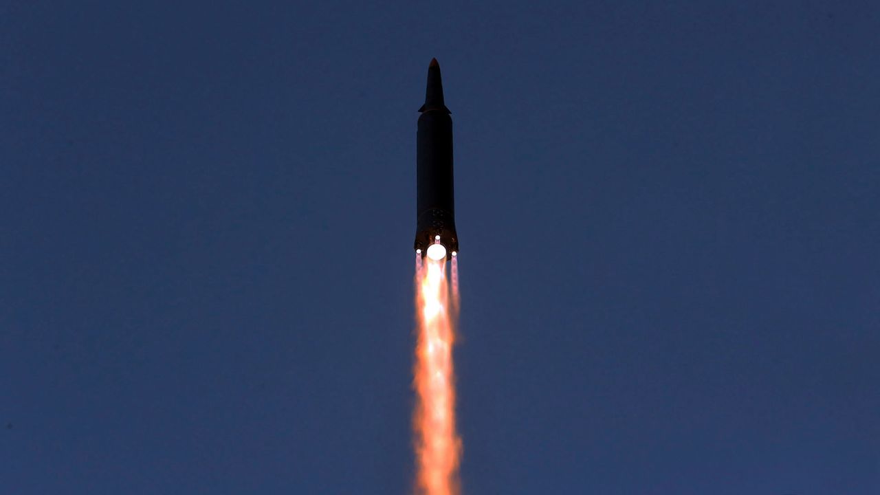북한, 대륙간탄도미사일 시험발사