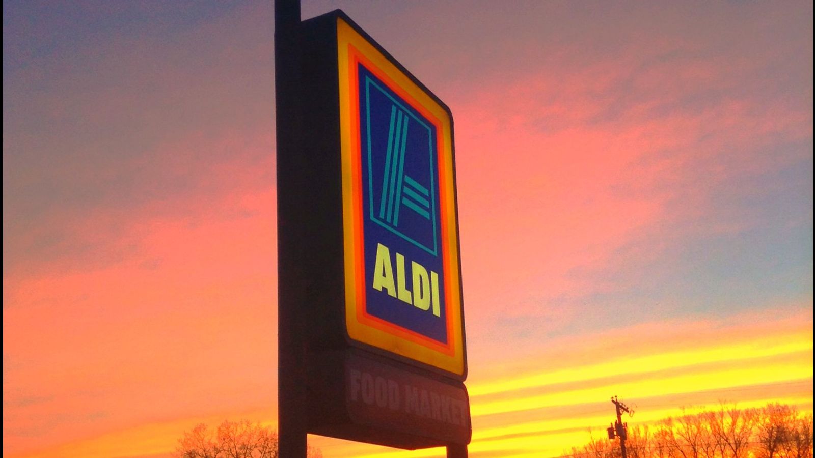 Aldi DX tech workers in Germany fight job cuts: Form a rank-and-file committee!