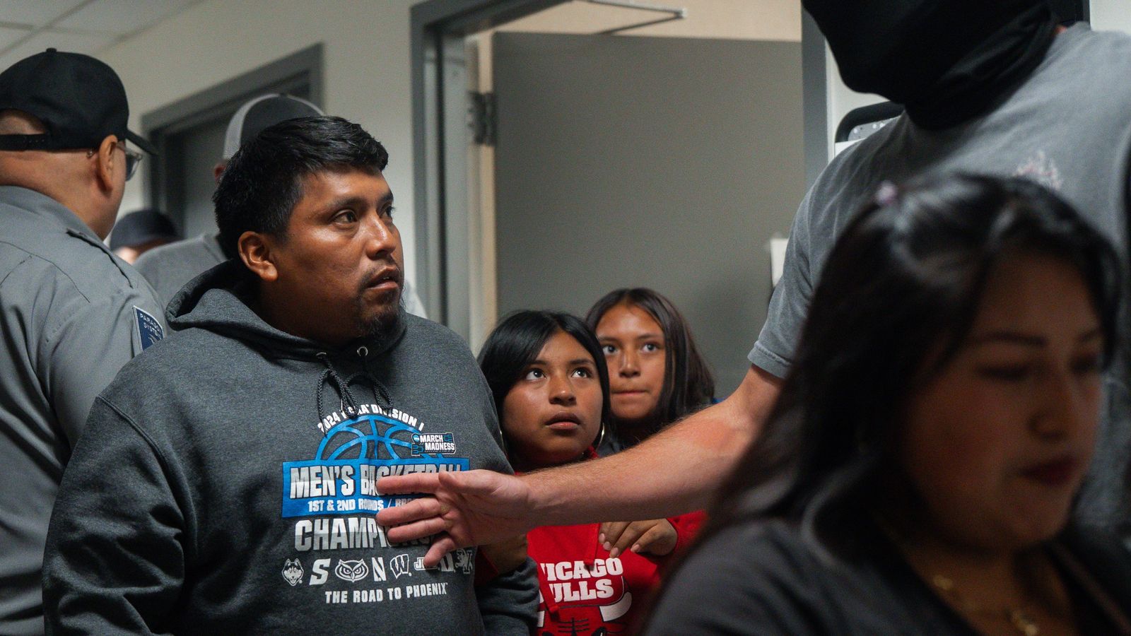 US immigration authorities reviewing status of 3.3 million “green card” holders