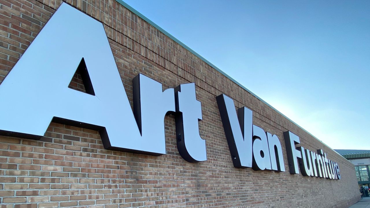 art van furniture outlet store