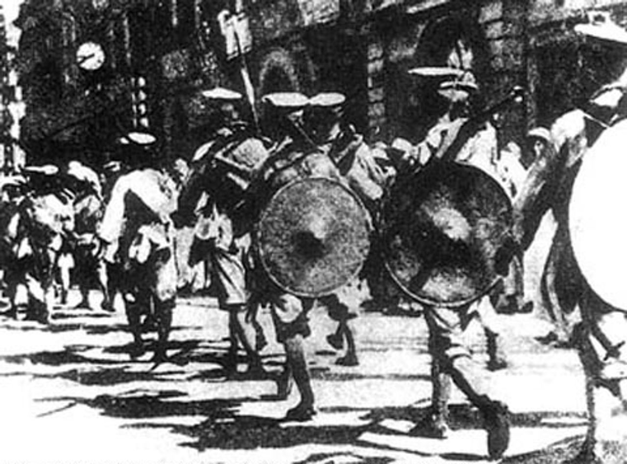 Die Nationale Befreiungsarmee marschiert 1927 in Wuhan ein