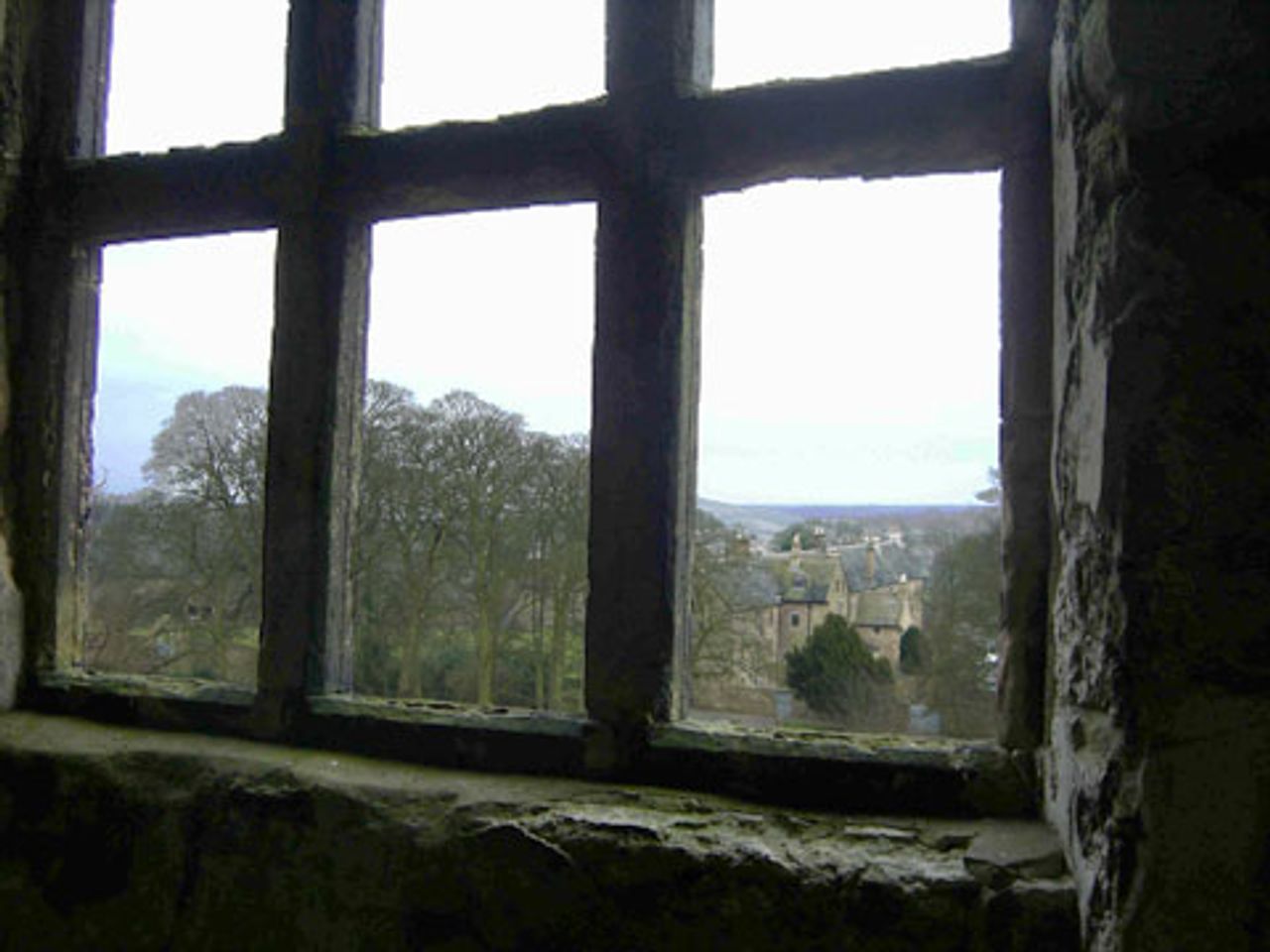 New Hardwick aus einem Fenster des Hauses Old Hardwick gesehen