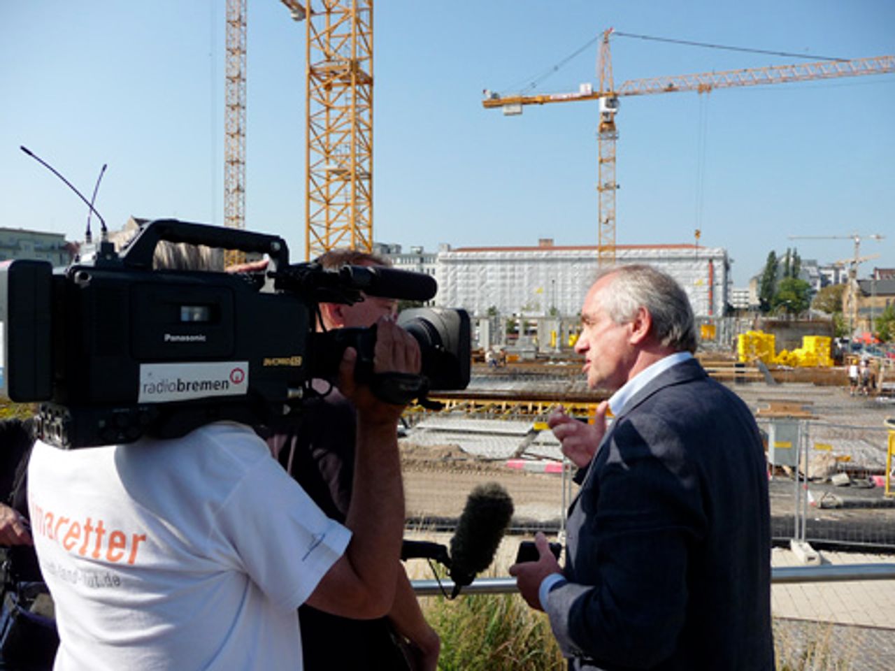 Ulrich Rippert wird von der ARD interviewt