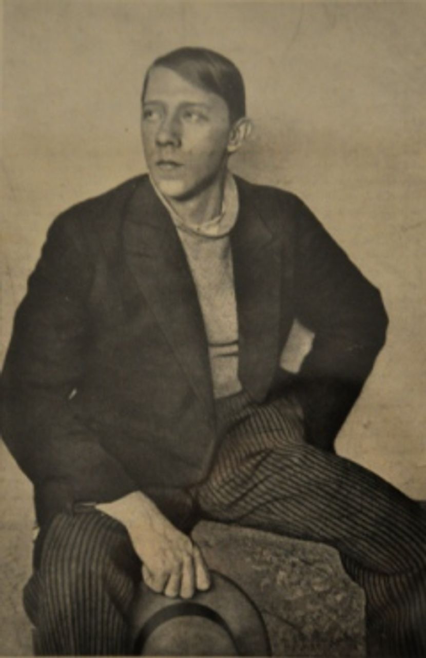 Unbekannter Fotograf, Wladimir Tatlin, 1911, RGALI Russisches Staatsarchiv für Literatur und Kunst, Moskau