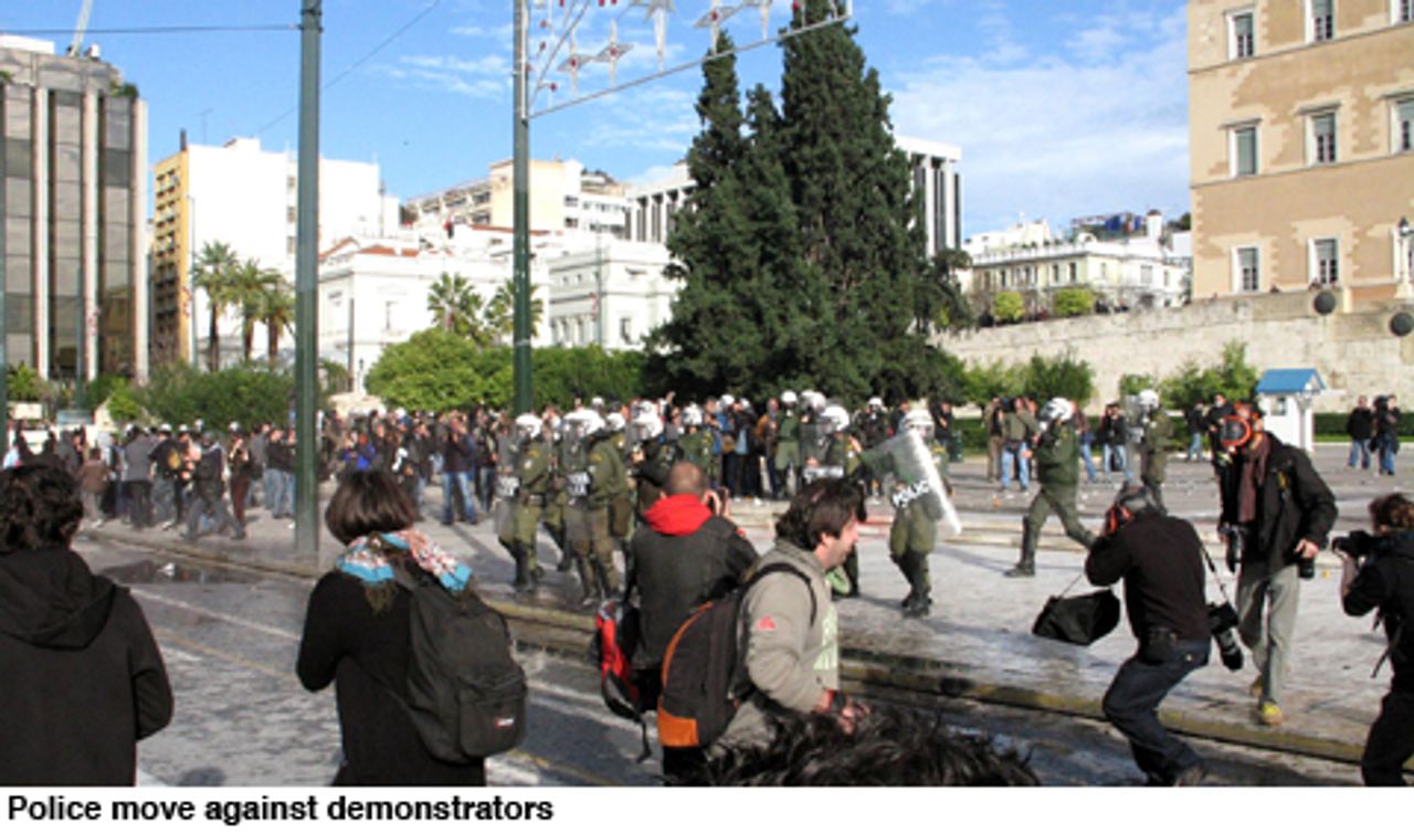 Police move against demonstrators