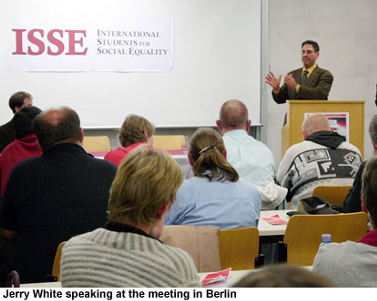 Jerry White speaking at the meeting in Berlin